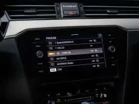 Volkswagen Passat (2019) thumbnail 14