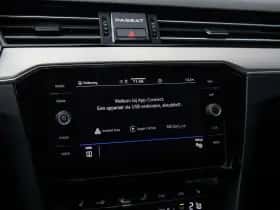 Volkswagen Passat (2019) thumbnail 16