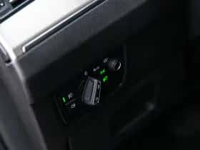 Volkswagen Passat (2019) thumbnail 22