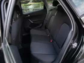 SEAT Arona thumbnail 11