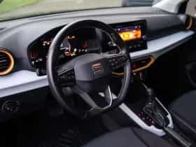 SEAT Arona (2021) thumbnail 4