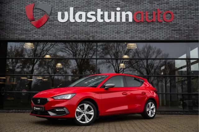 SEAT Leon (2021) thumbnail 1