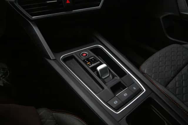 SEAT Leon (2021) thumbnail 6