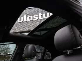 Mercedes-Benz C-Klasse (2014) thumbnail 3