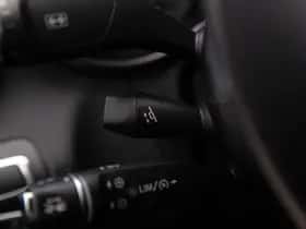 Mercedes-Benz C-Klasse (2014) thumbnail 22