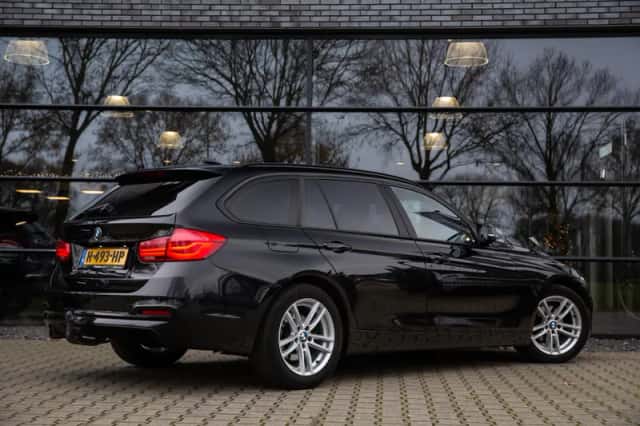 BMW 3-Serie (2016) thumbnail 2