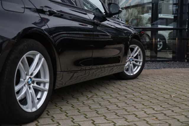 BMW 3-Serie (2016) thumbnail 2