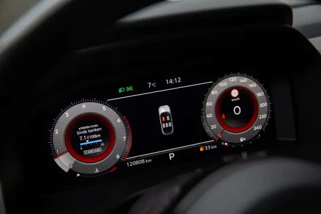 Nissan Qashqai (2022) thumbnail 5