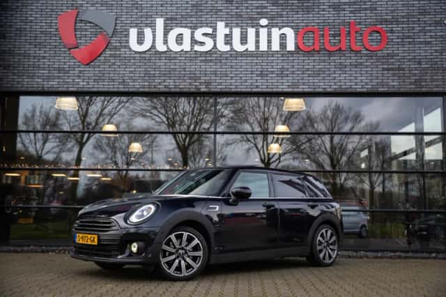 MINI Clubman (2023) thumbnail 1
