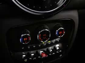 MINI Clubman (2021) thumbnail 17
