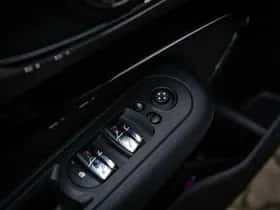 MINI Clubman (2021) thumbnail 24