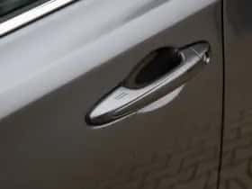 Toyota RAV4 (2017) thumbnail 26
