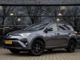 Toyota RAV4 (2017) thumbnail 6