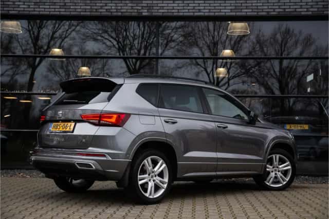 SEAT Ateca (2023) thumbnail 2