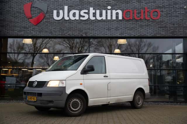 Volkswagen Transporter (2005) thumbnail 1