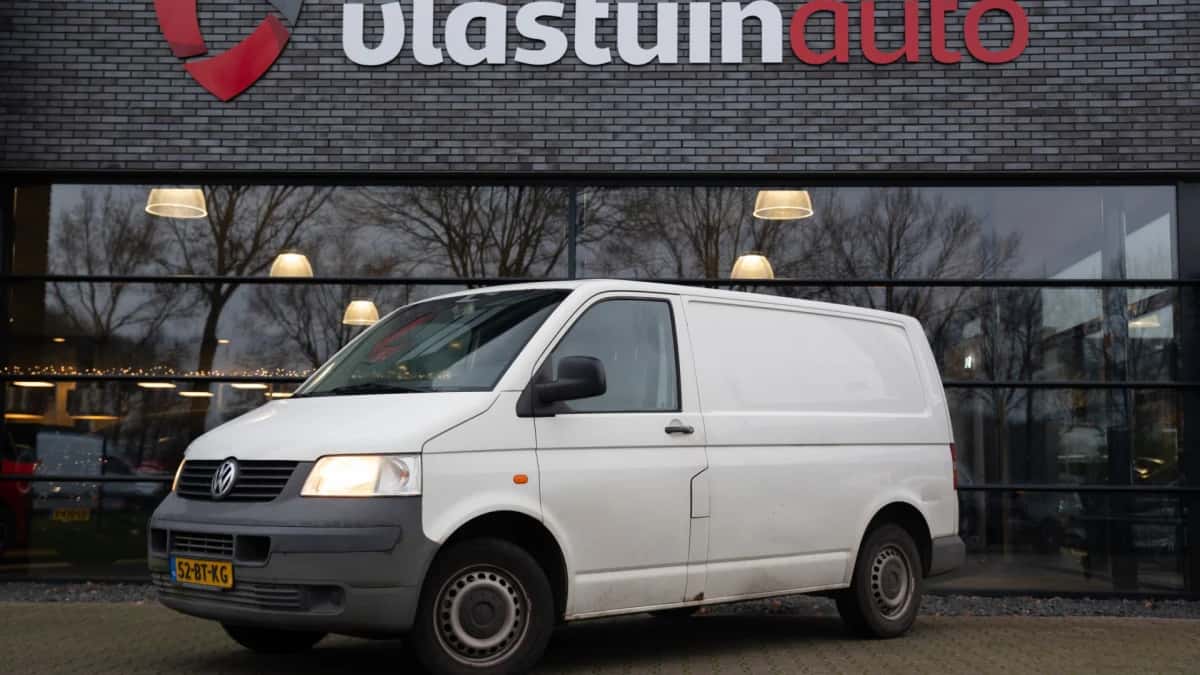 Volkswagen Transporter (2003) — foto 1