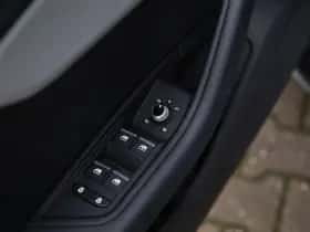 Audi A4 (2020) thumbnail 23