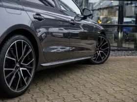 Audi A4 (2020) thumbnail 9