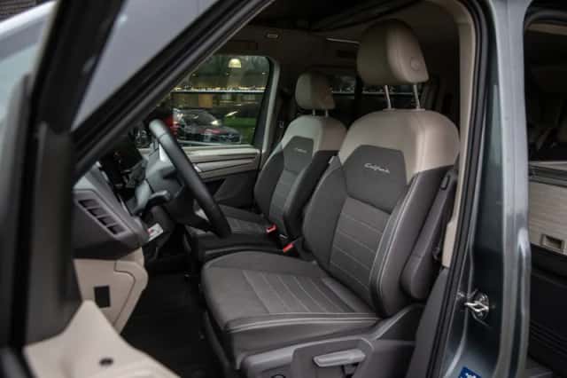 Volkswagen California Ocean (2025) thumbnail 3