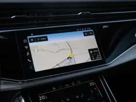 Audi Q8 (2021) thumbnail 23