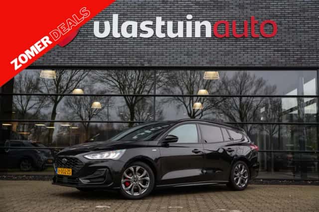 Ford Focus (2022) thumbnail 1