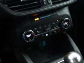 Ford Focus (2022) thumbnail 14