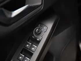 Ford Focus (2022) thumbnail 18