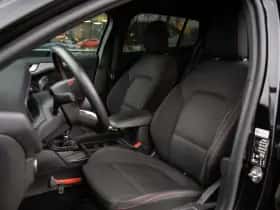 Ford Focus (2022) thumbnail 3