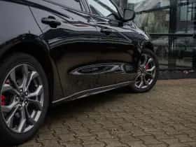 Ford Focus (2022) thumbnail 7