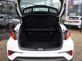 Toyota C-HR (2020) thumbnail 22