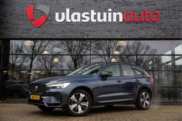 Volvo XC60 (2023) thumbnail 1