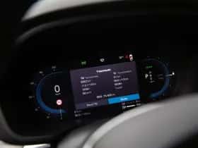 Volvo XC60 (2022) thumbnail 13