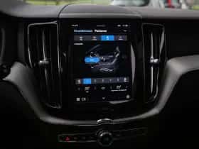 Volvo XC60 (2022) thumbnail 18