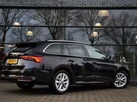 Škoda Octavia (2024) thumbnail 2