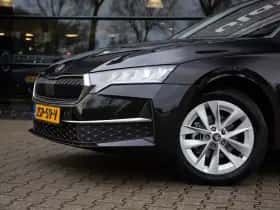 Škoda Octavia (2024) thumbnail 8
