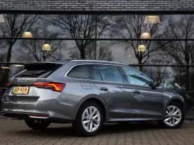 Škoda Octavia (2024) thumbnail 2