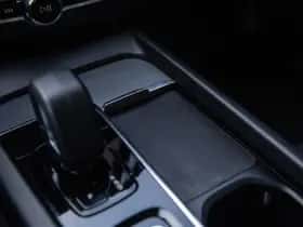 Volvo XC60 (2022) thumbnail 14