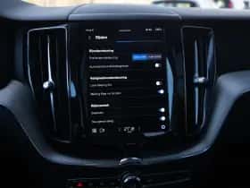 Volvo XC60 (2022) thumbnail 22