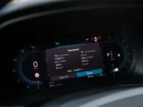 Volvo V60 (2022) thumbnail 12