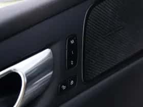 Volvo V60 (2022) thumbnail 23