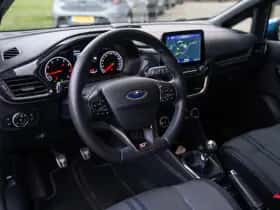 Ford Fiesta (2018) thumbnail 4