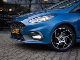 Ford Fiesta (2018) thumbnail 8