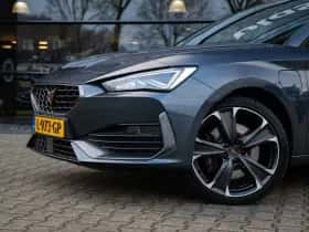CUPRA Leon Sportstourer (2020) thumbnail 8