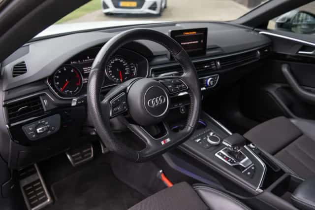 Audi A5 (2020) thumbnail 5