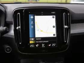 Volvo XC40 (2020) thumbnail 14