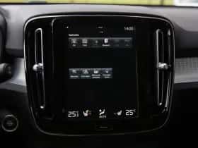 Volvo XC40 (2020) thumbnail 17