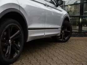Volkswagen Tiguan (2021) thumbnail 10