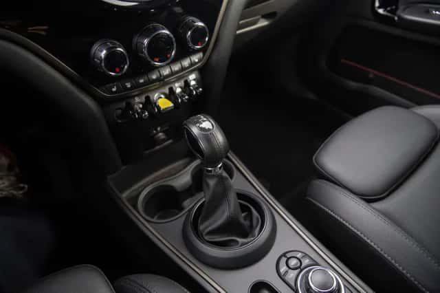 MINI Countryman (2023) thumbnail 6