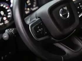 Volvo XC40 (2020) thumbnail 11