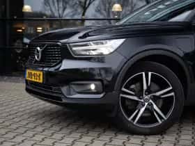 Volvo XC40 (2020) thumbnail 8